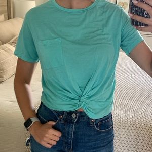 Abound Cropped T-shirt